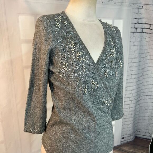 Ann Taylor Grey Silver Embroidered v neck Wrap Top Blouse Size Small - Picture 2 of 8